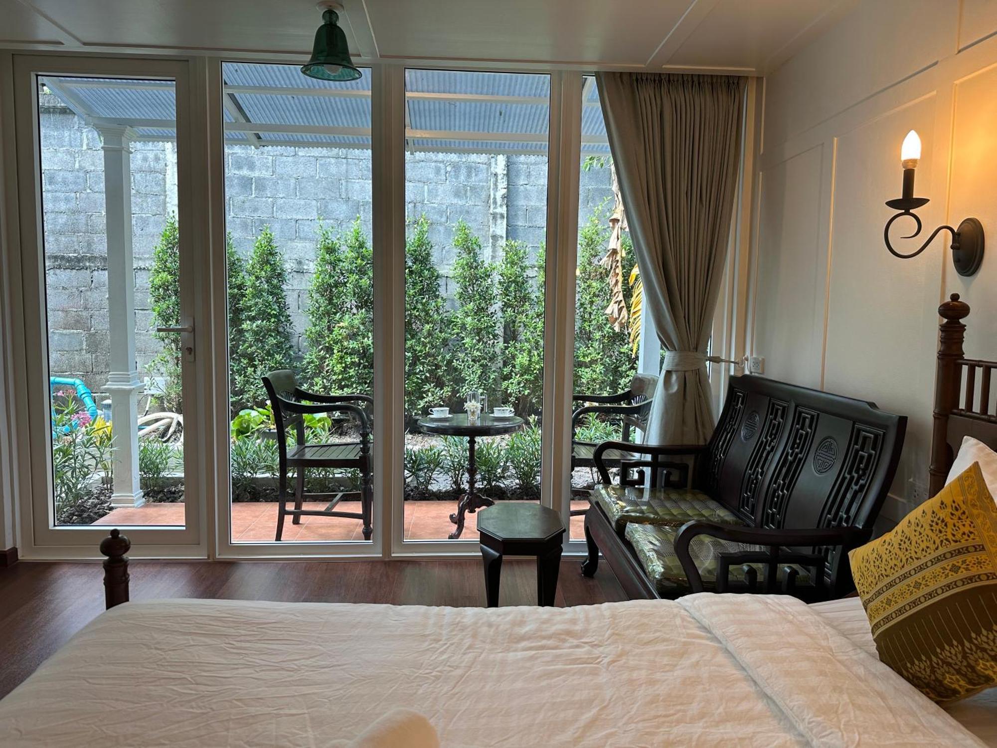 Baan Debtida Hotel Bangkok Eksteriør billede