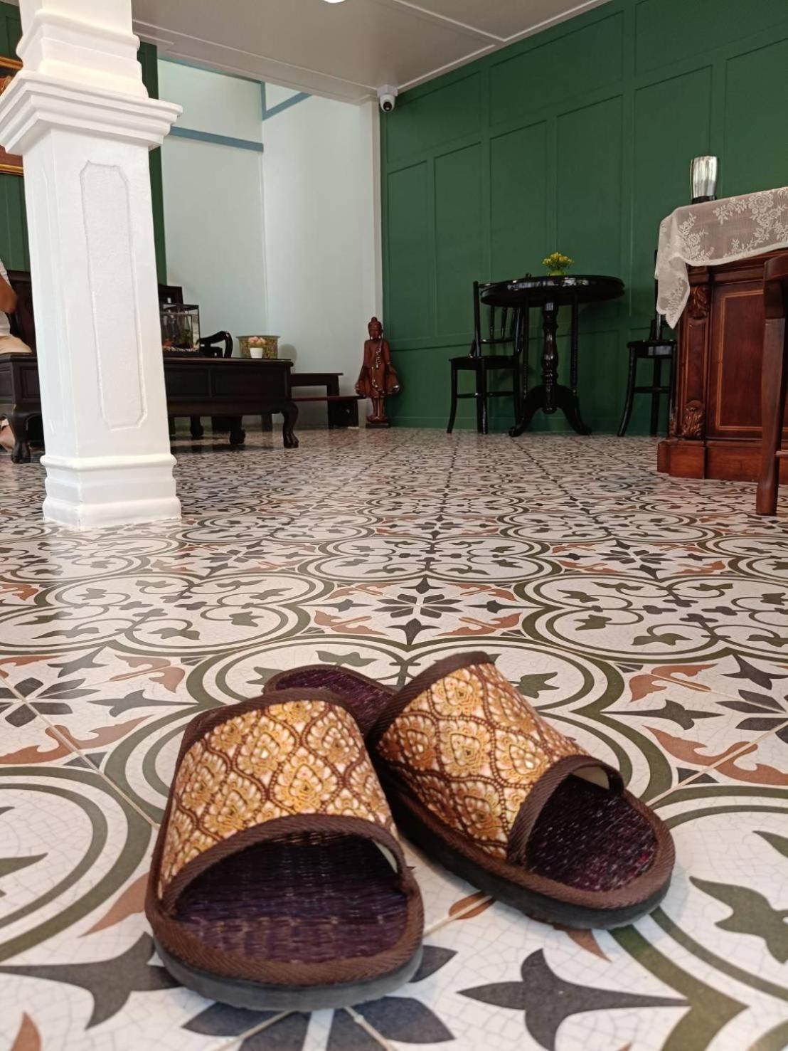 Baan Debtida Hotel Bangkok Eksteriør billede