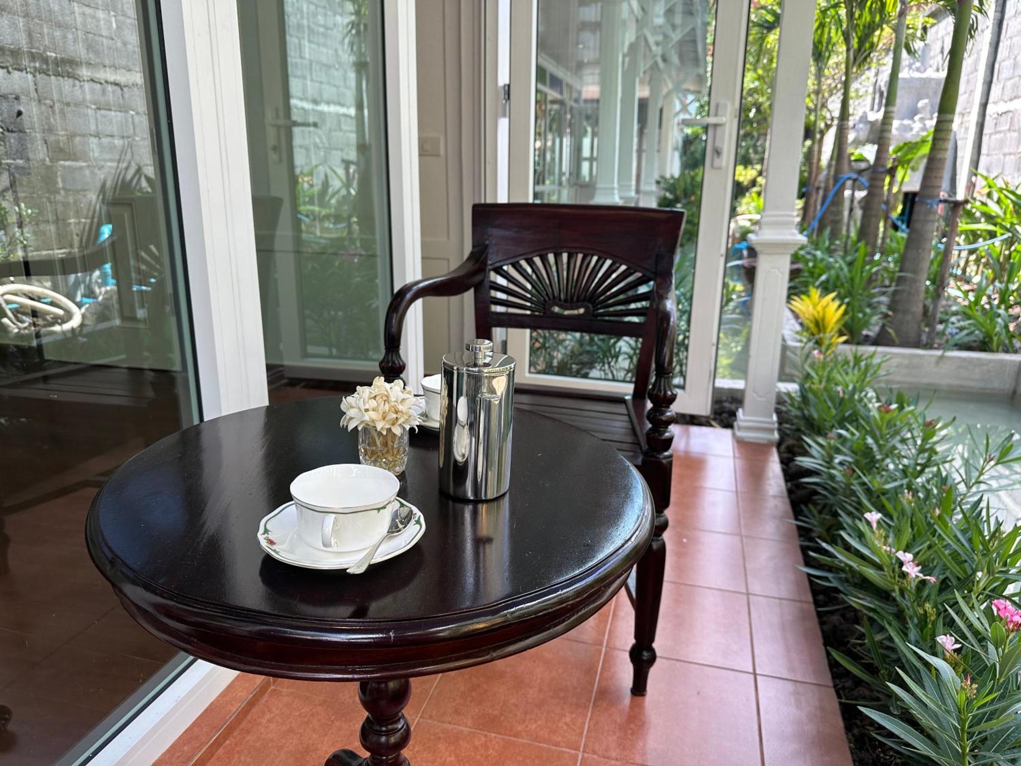 Baan Debtida Hotel Bangkok Eksteriør billede